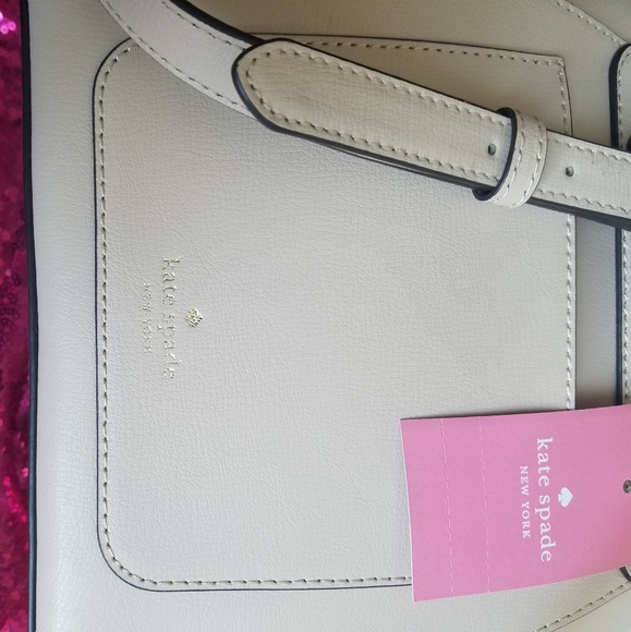 NWT kate spade medium leather backpack - Picture 7 of 13